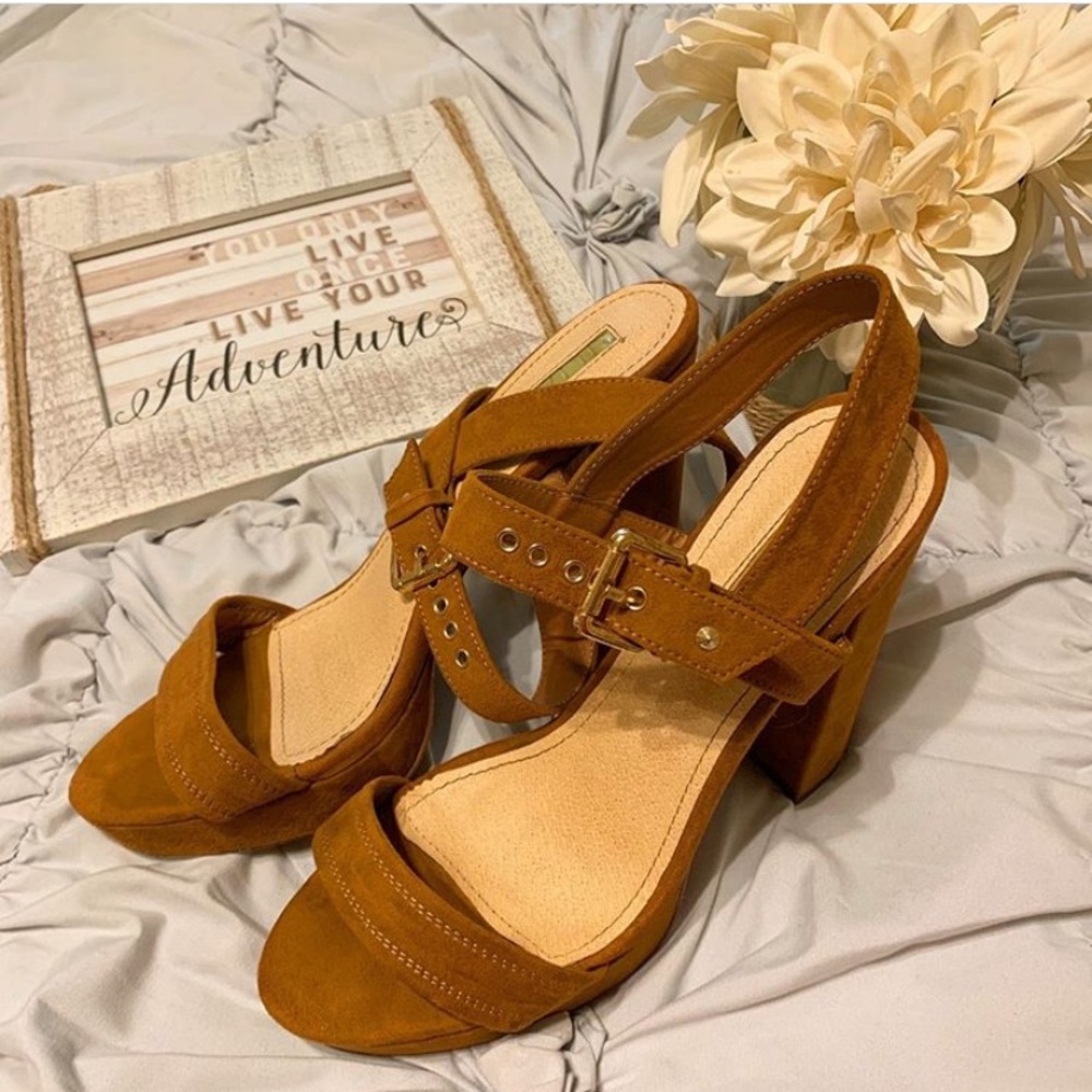 Light brown heels